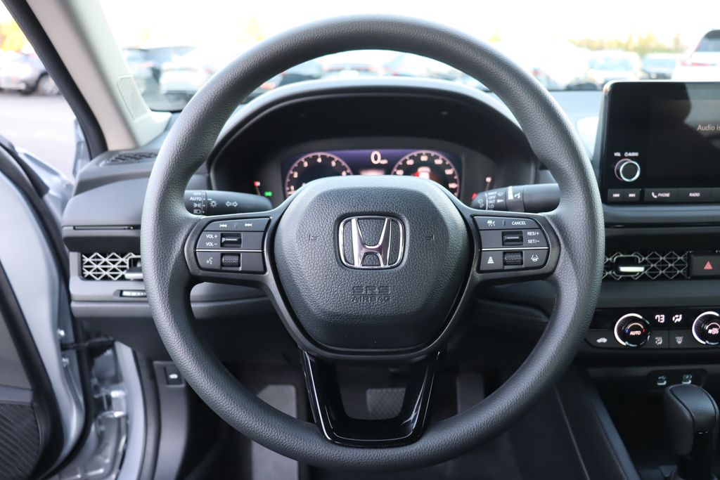 2025 Honda Accord SE 31