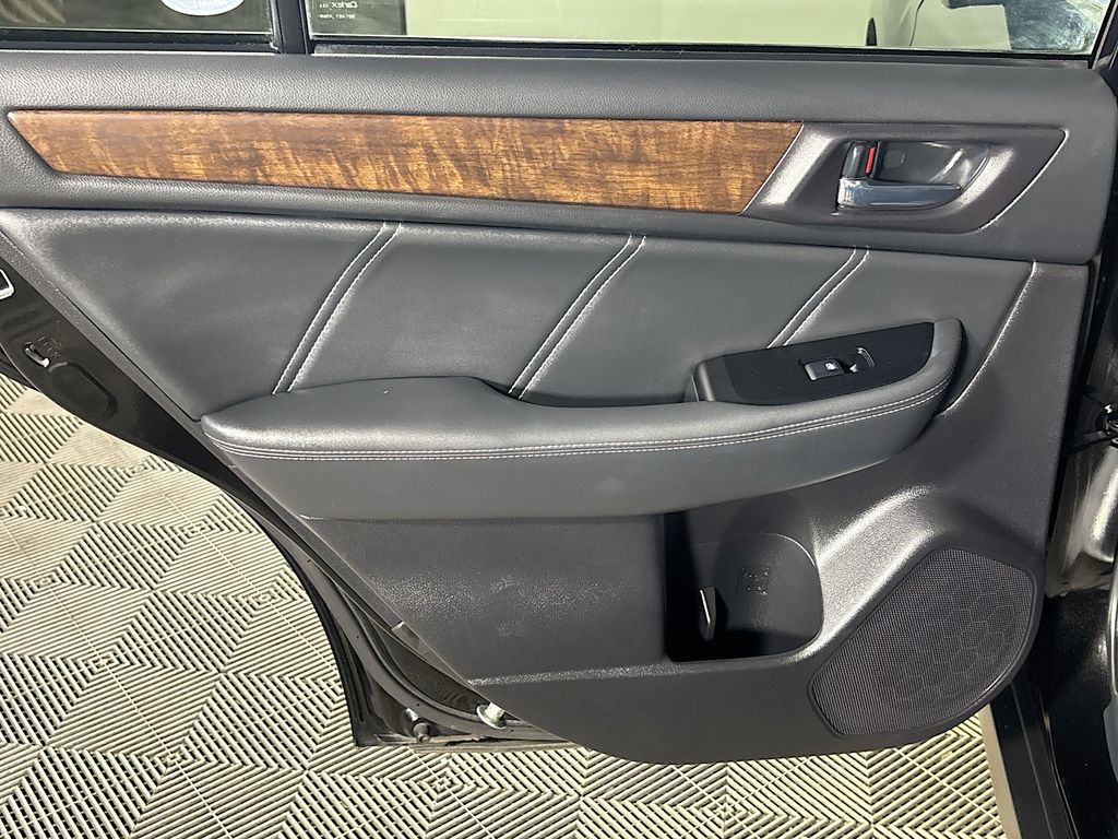 2018 Subaru Outback 2.5i