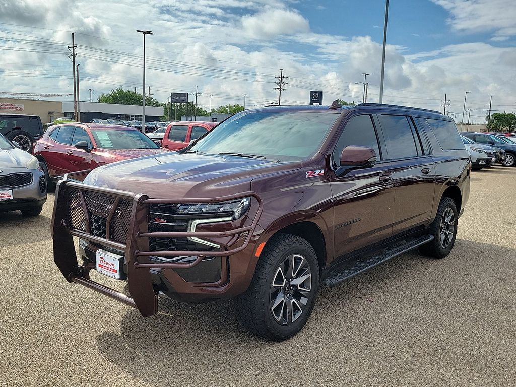 2023 Chevrolet Suburban Z71 - 4