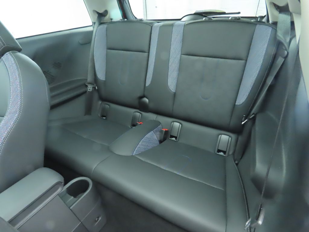 Thumbnail: 2025 MINI Cooper - 21