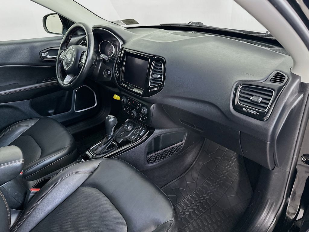 JeepCompass31