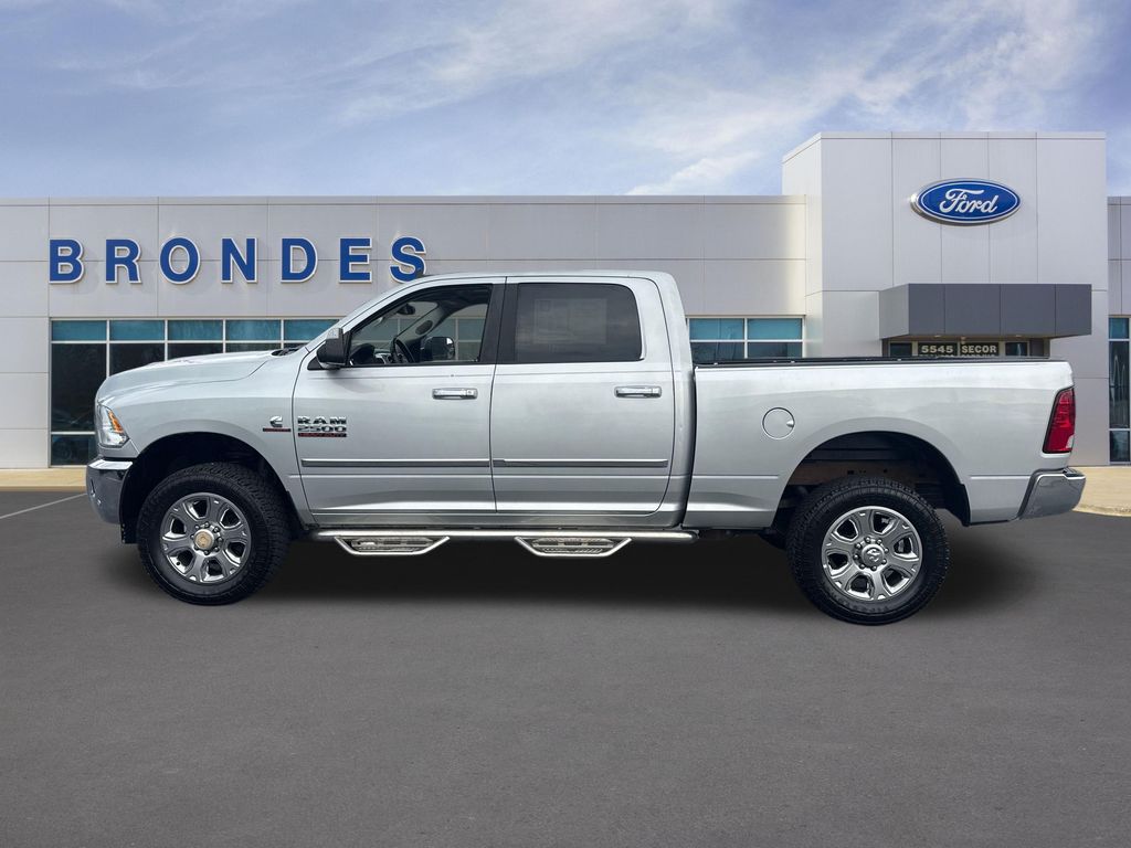 2017 RAM 2500 Big Horn Crew Cab 4WD    