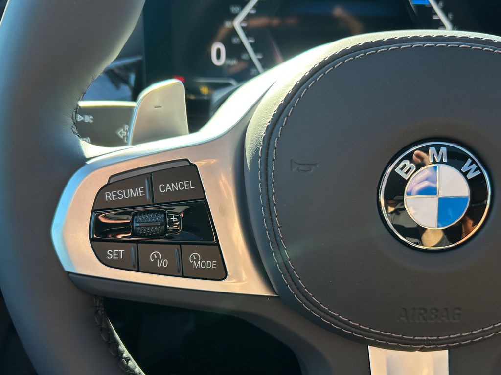 Thumbnail: 2026 BMW X7 - 19