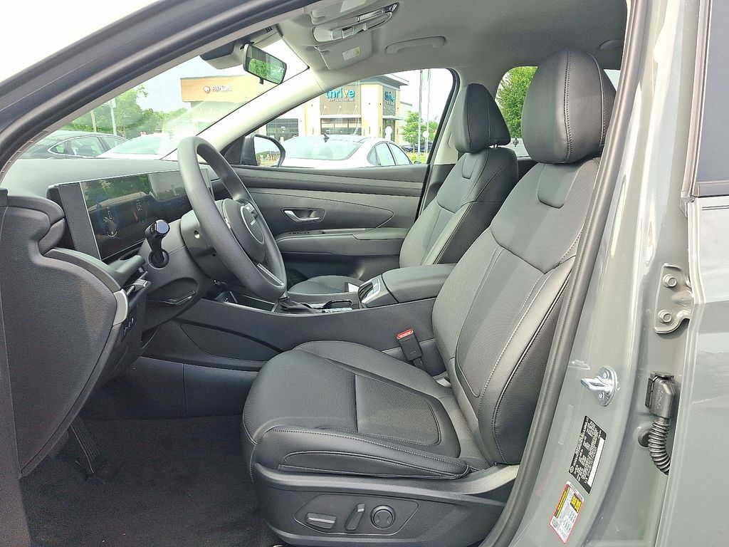 Thumbnail: 2026 Hyundai Tucson - 6