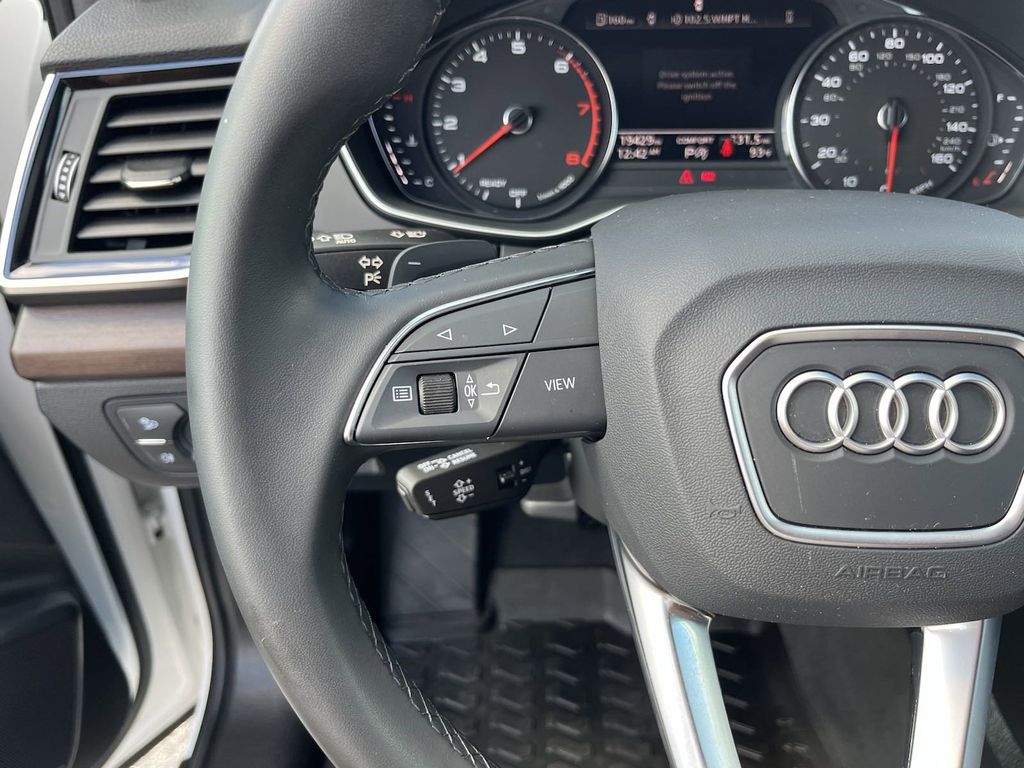 2023 Audi Q5 40 Premium 28