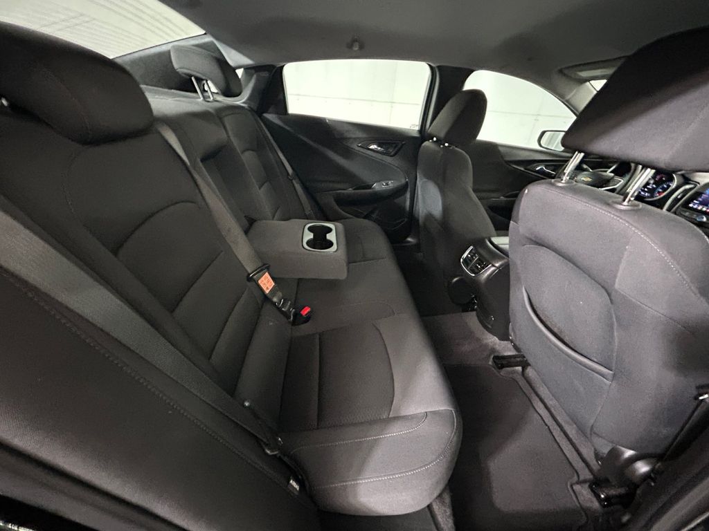 Used 2023 Black Chevrolet LT image 17