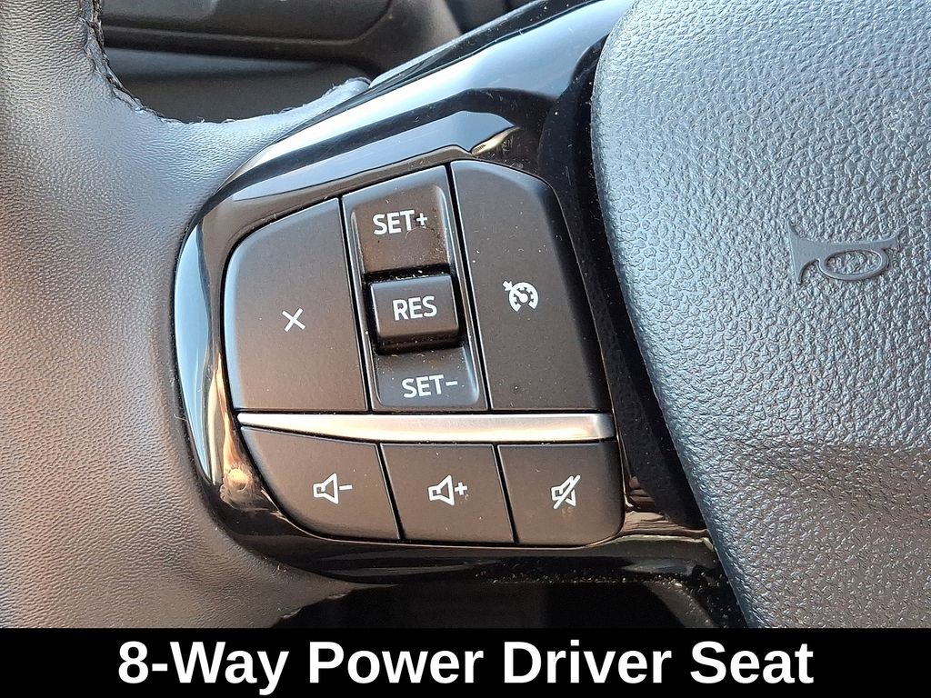 Thumbnail: 2022 Ford Escape - 22