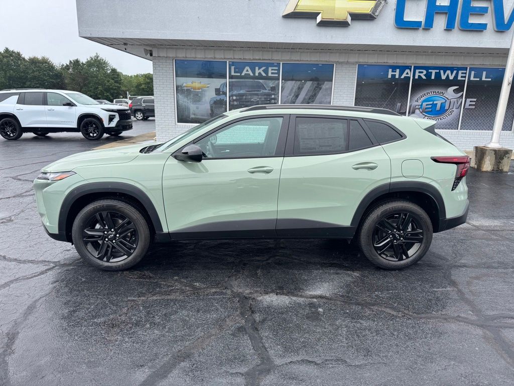 Cacti Green 2026 Chevrolet Trax SUV / Crossover Front-Wheel Drive 6-Speed Automatic