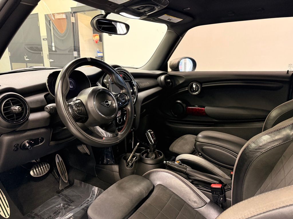 Thumbnail: 2021 MINI Cooper - 11