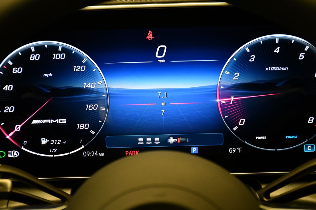 Thumbnail: 2026 Mercedes-Benz GLC - 26