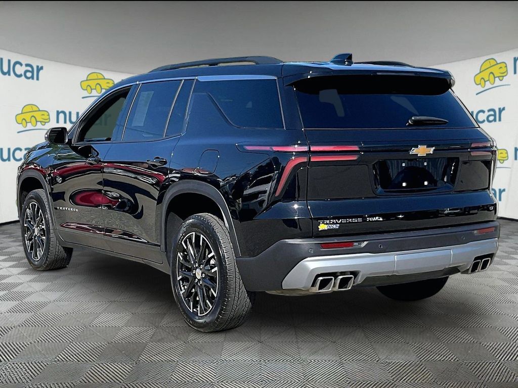 2024 Chevrolet Traverse — photo 4