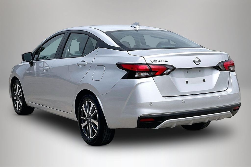 Used 2025 Nissan Versa 1.6 SV 4D Sedan