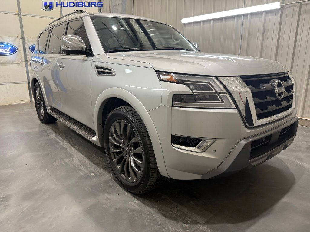 Brilliant Silver Metallic 2024 Nissan Armada Platinum RWD SUV / Crossover 4X2 7-Speed Automatic