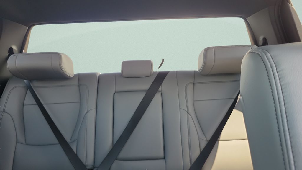 New 2026 White Toyota SR5 image 10