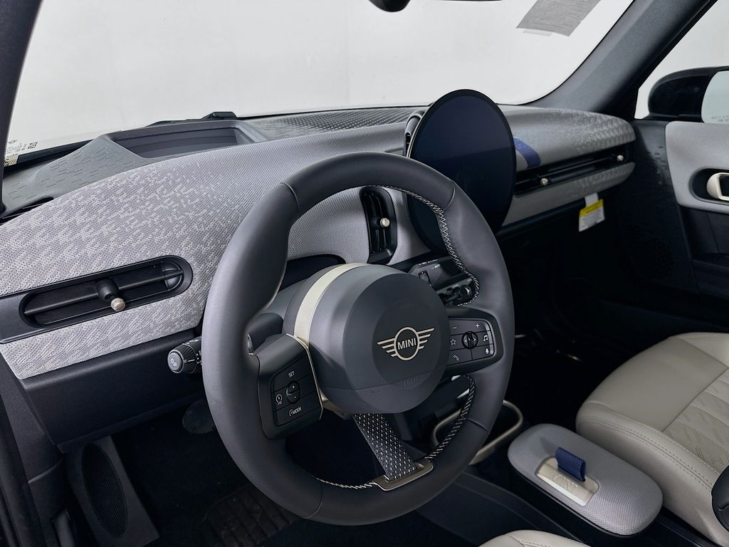 Thumbnail: 2026 MINI Cooper - 9