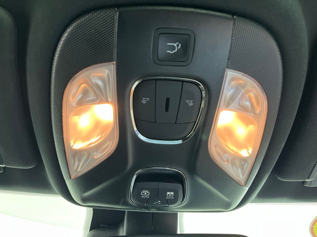 Thumbnail: 2025 Jeep Compass - 30
