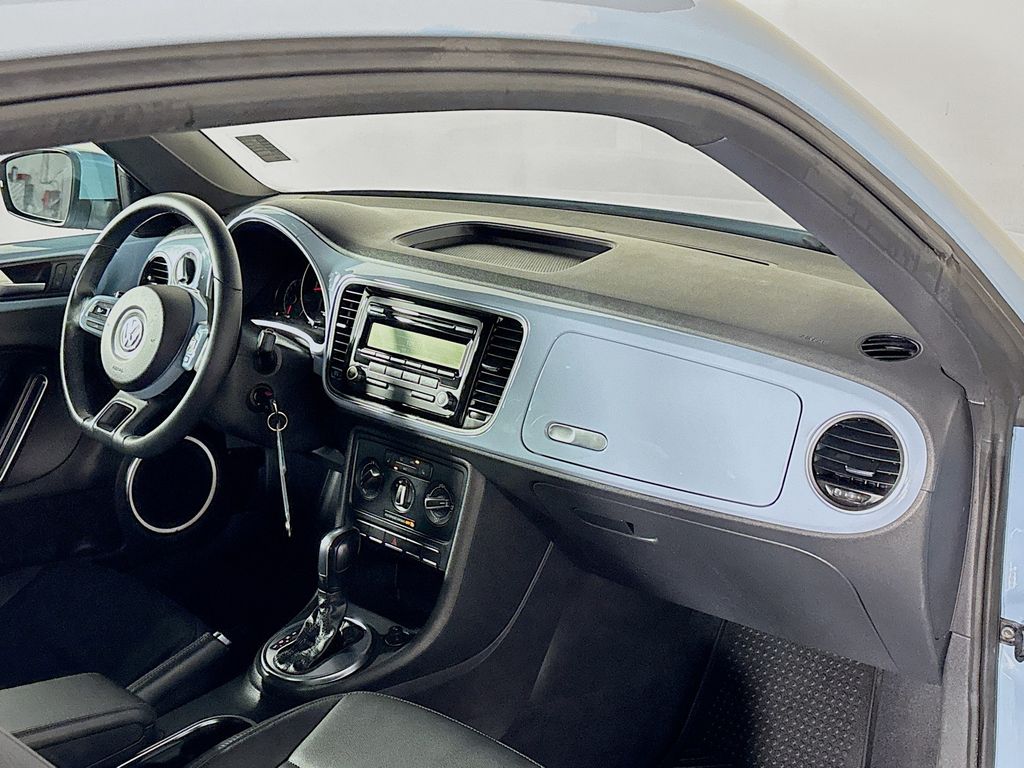 2014 Volkswagen Beetle 2.5L