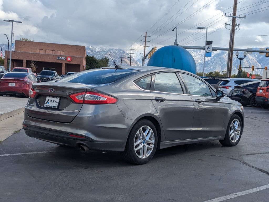 2013 Ford Fusion SE 4