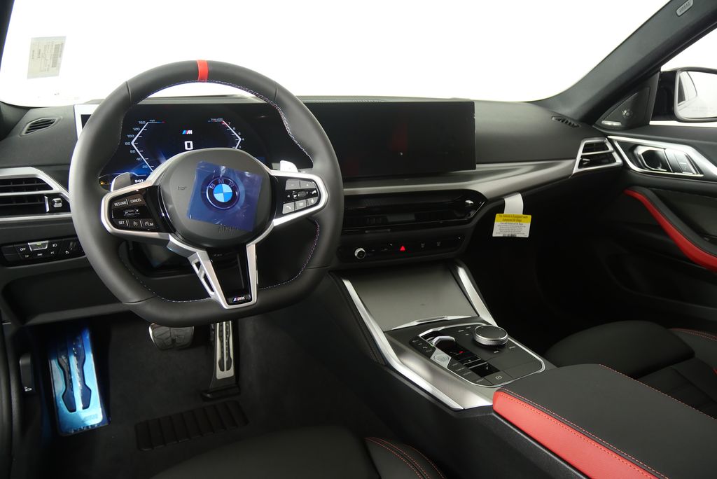 Thumbnail: 2025 BMW 4 Series - 18