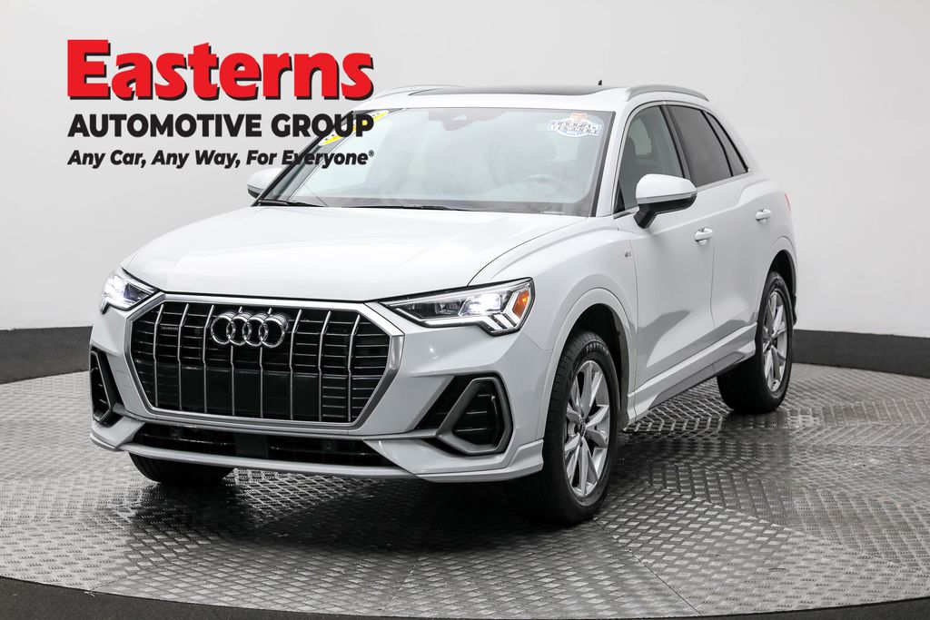 2023 Audi Q3 S Line Premium's photo