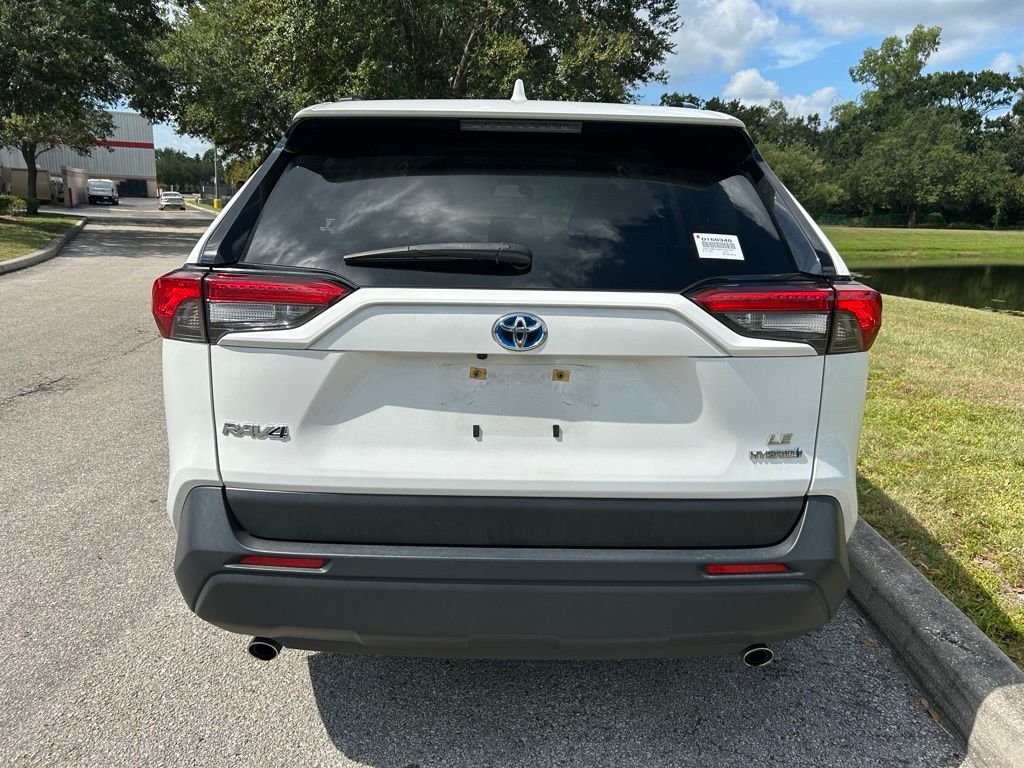 Thumbnail: 2022 Toyota RAV4 - 4