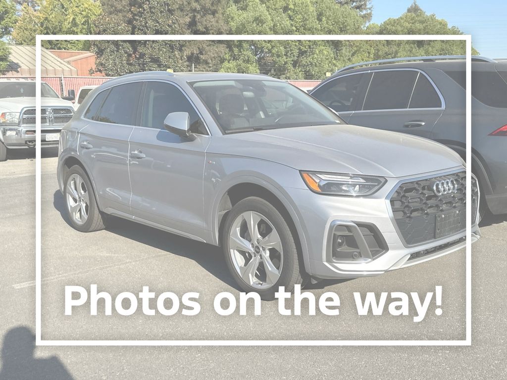 Florett Silver Metallic 2022 Audi Q5 SUV / Crossover All-Wheel Drive 7-Speed Automatic