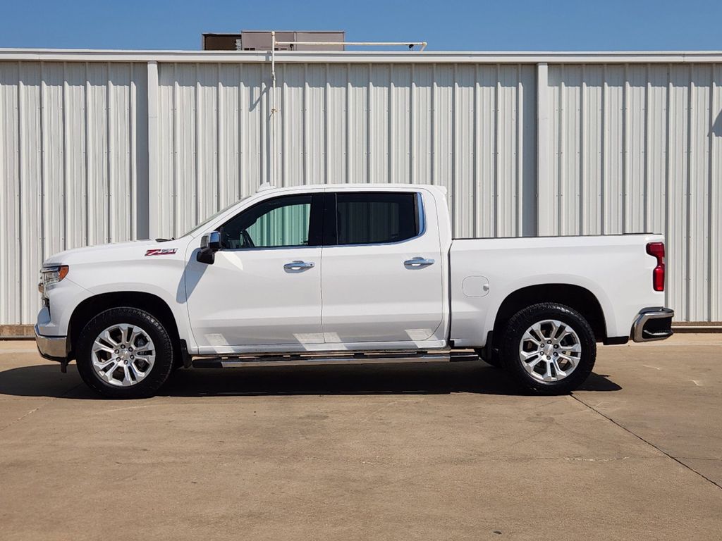 2022 Chevrolet Silverado 1500 LTZ 4