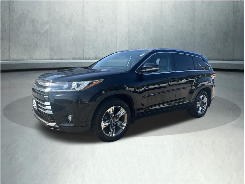 Midnight Black Metallic 2018 Toyota Highlander SUV / Crossover All-Wheel Drive 8-Speed Automatic