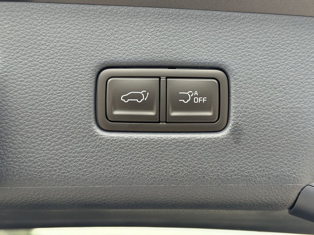 new 2026 Kia Carnival Hybrid car, priced at $43,994