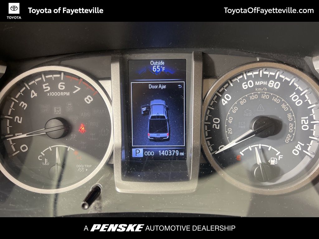 Thumbnail: 2016 Toyota Tacoma - 31