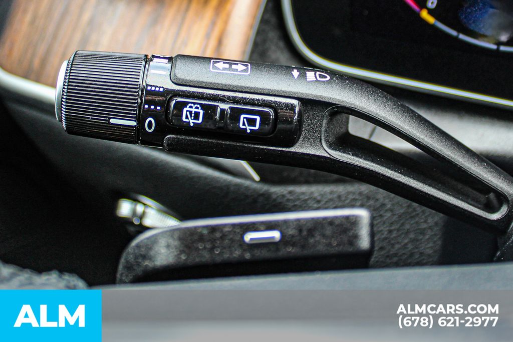 Used 2026 Black Mercedes-Benz GLC 350e image 30
