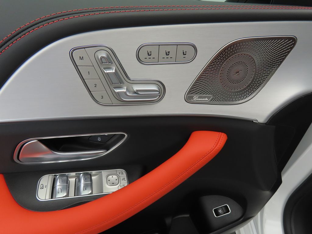 Thumbnail: 2025 Mercedes-Benz GLE - 23