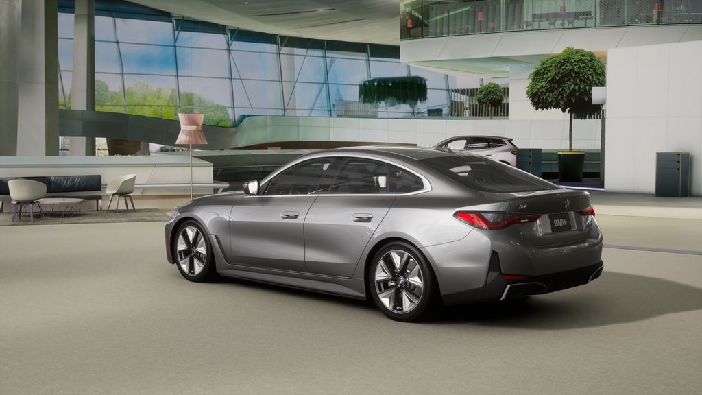 Thumbnail: 2026 BMW i4 - 29