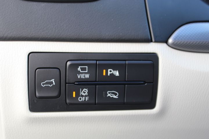 Used Car 2023 Mazda Cx-9  Signature For Sale Under $30,000 In Georgetown, Texas