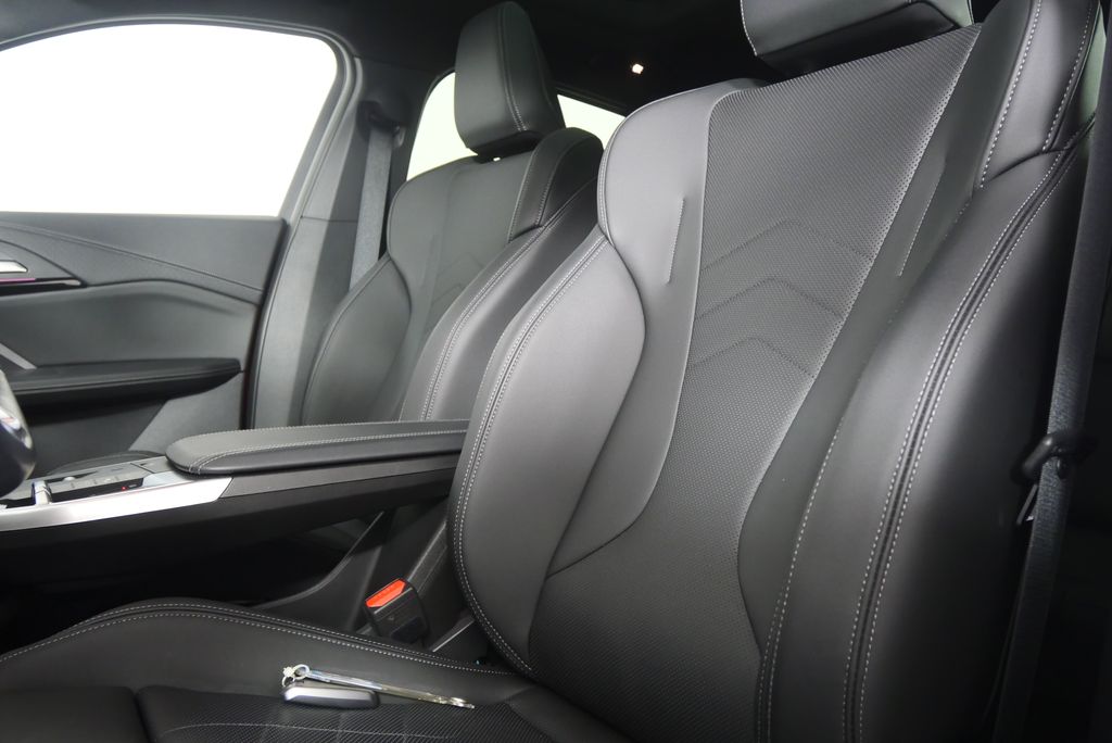 Thumbnail: 2024 BMW X2 - 10