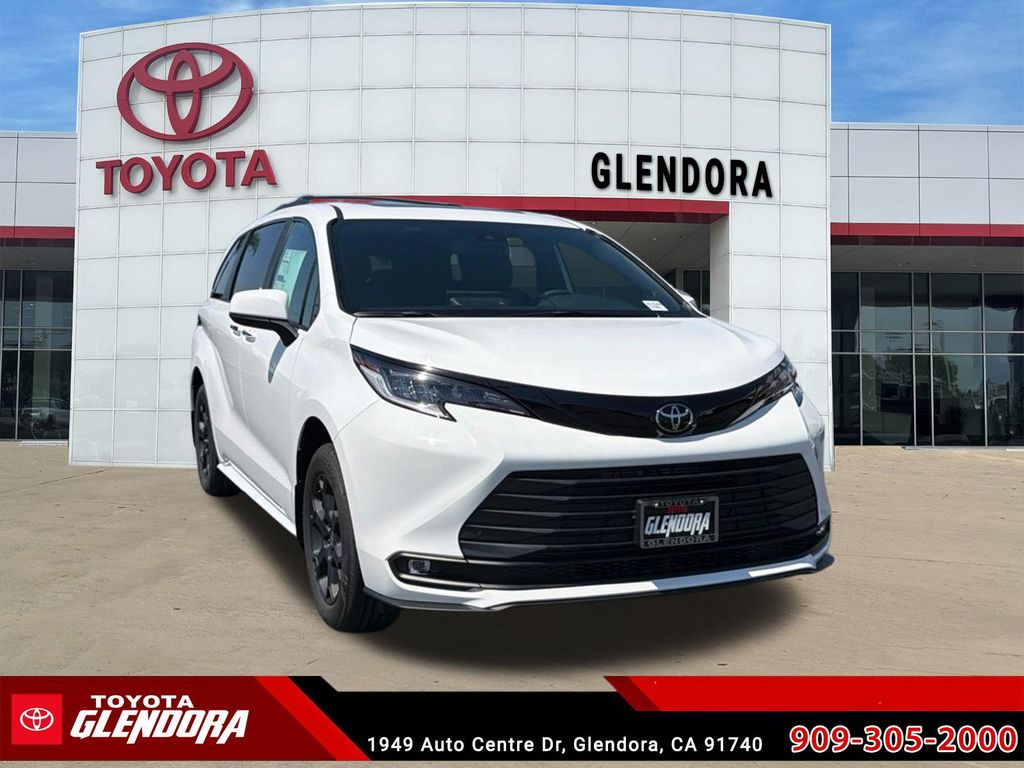 New 2026 Toyota Sienna Van