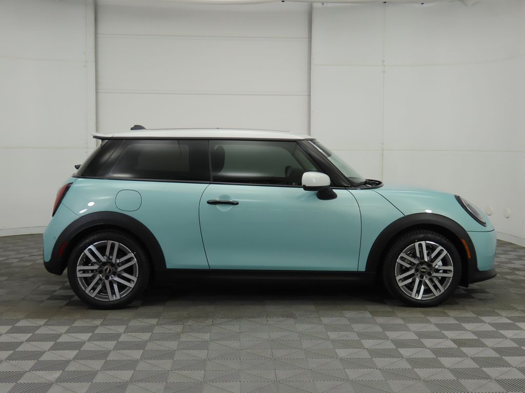 Thumbnail: 2026 MINI Cooper - 4