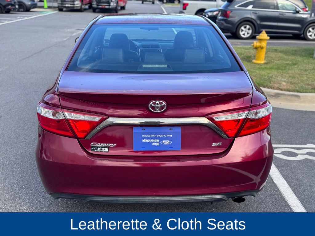 2016 Toyota Camry SE