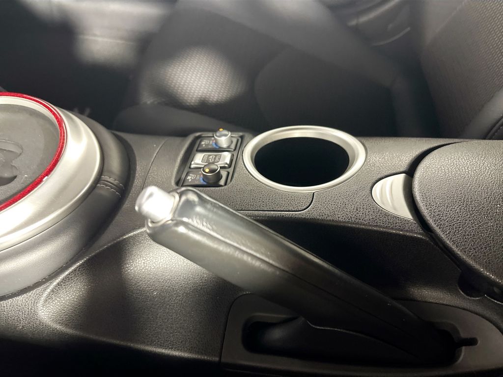 2011 Nissan 370Z Touring