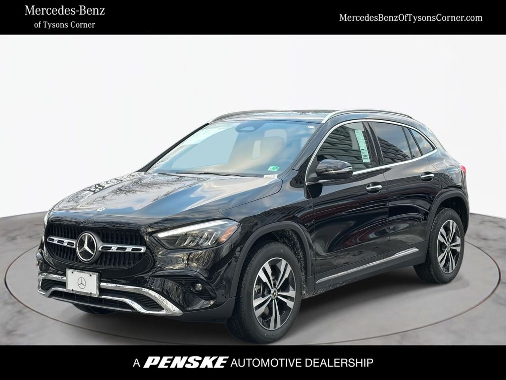 2025 Mercedes-Benz GLA 250 4MATIC Hero Image