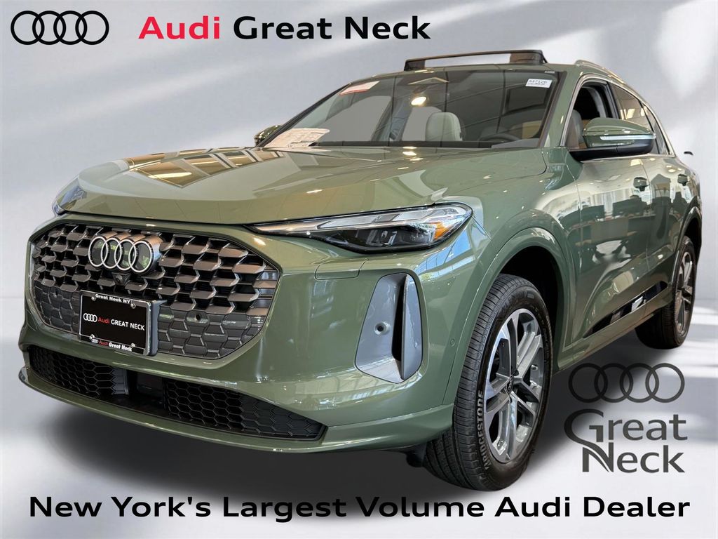 Green Metallic 2026 Audi Q5 quattro Premium TFSI SUV / Crossover All-Wheel Drive 7-Speed Automatic