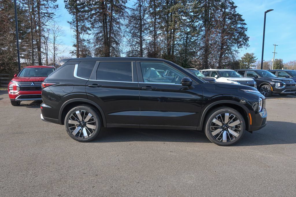2026 Mitsubishi Outlander SE 2.5 S-AWC
