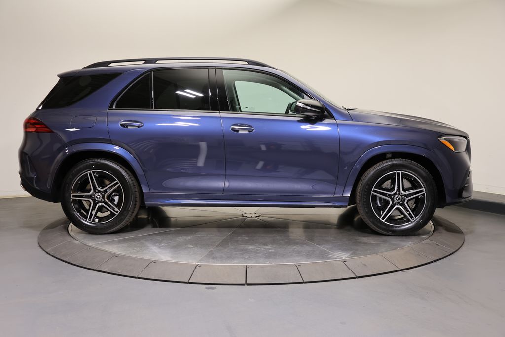 Thumbnail: 2026 Mercedes-Benz GLE - 8