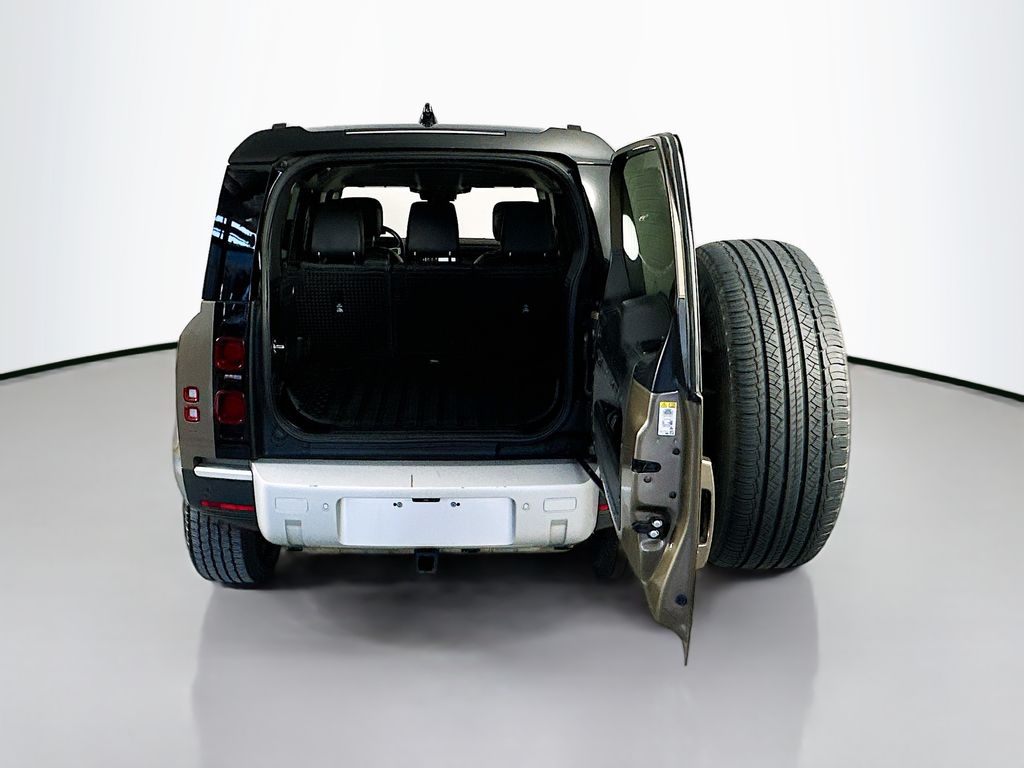 Land RoverDefender 11029