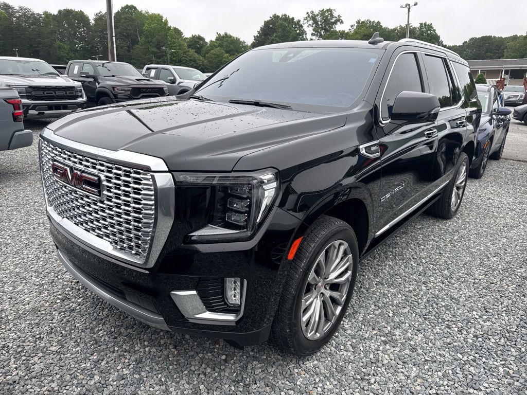 2021 GMC Yukon 4WD Denali's photo