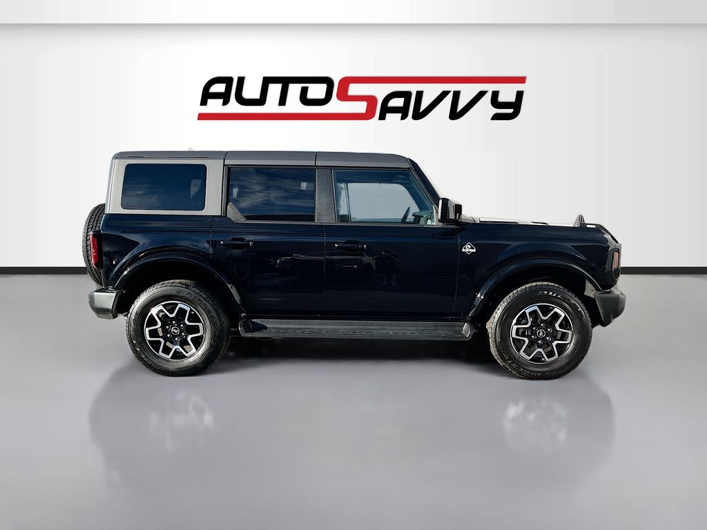 Used 2025 Black Ford Outer Banks image 8
