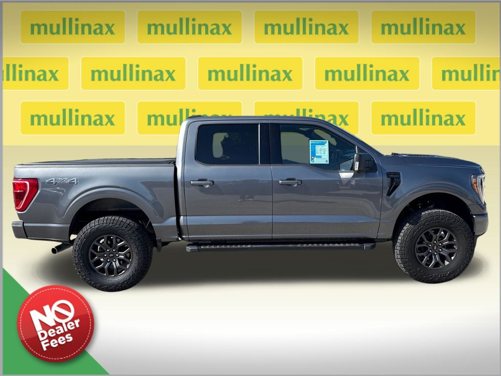 Used 2022 Gray Ford XLT w/ LIFTKIT image 2