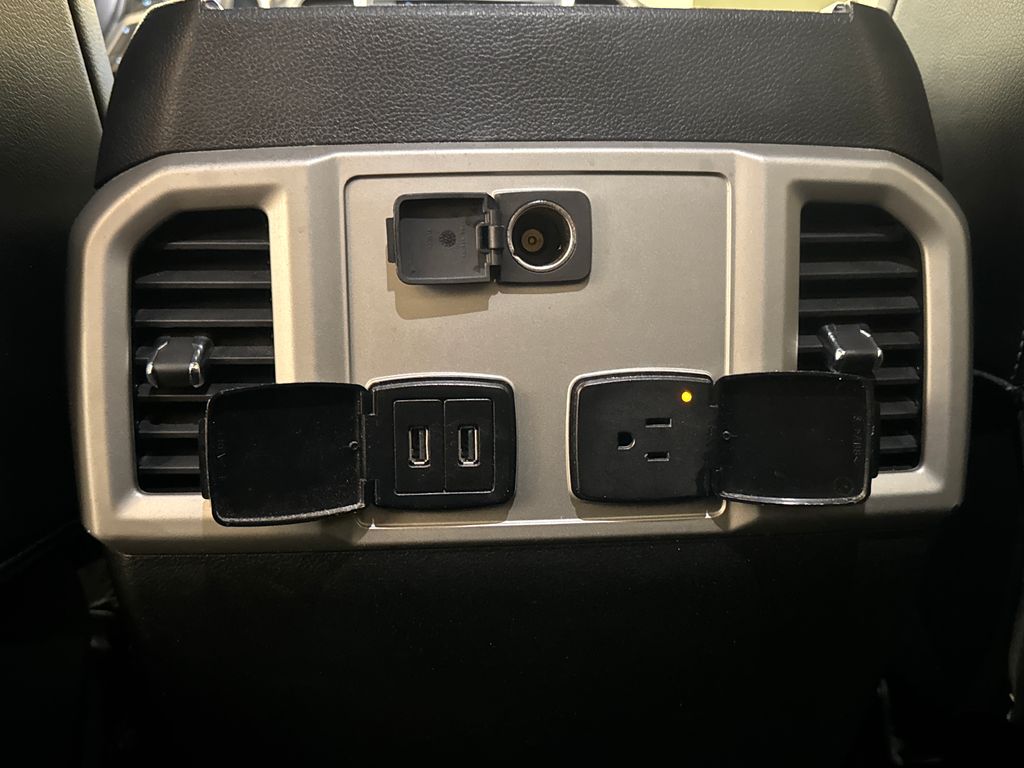 Used 2019 Gray Ford Lariat image 31