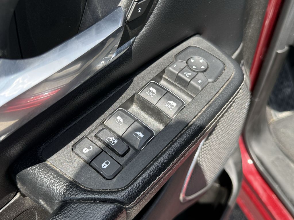 2025 Ram 1500 Laramie - 7
