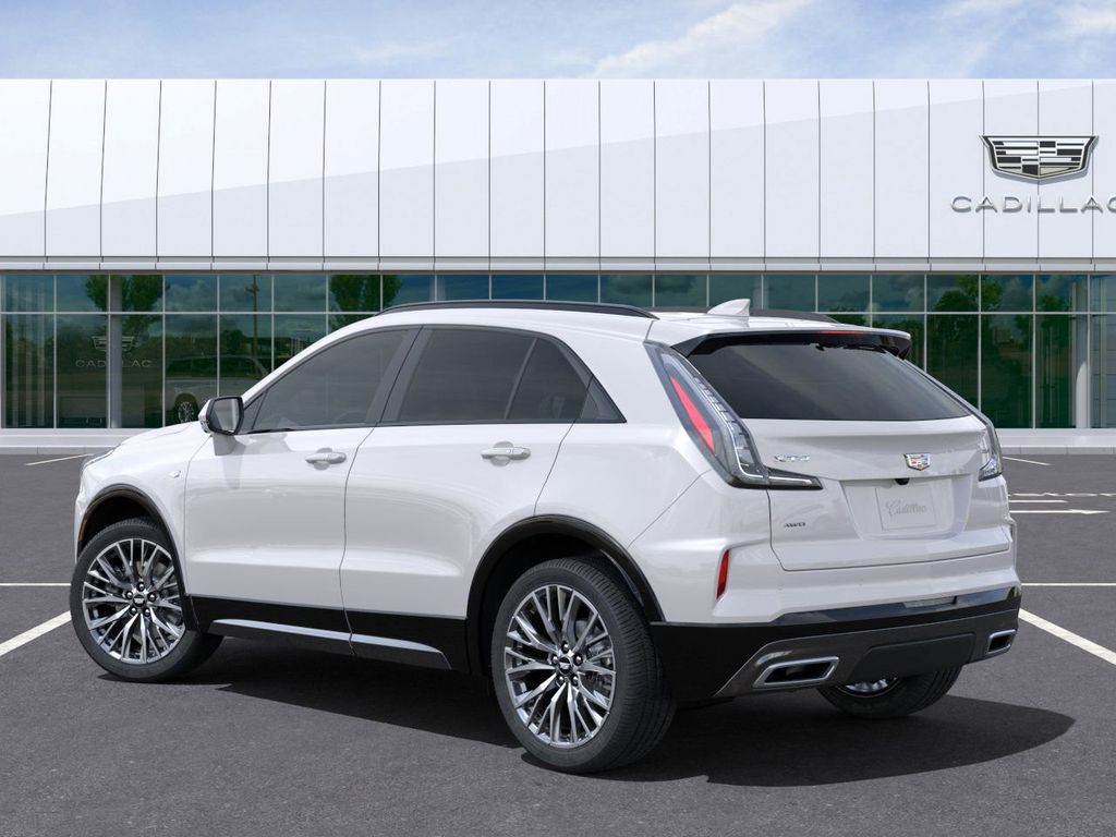 2024 Cadillac XT4 Sport 3